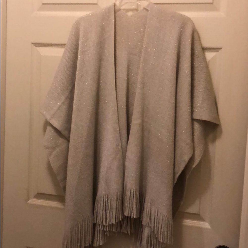 Brand new shaw from Dry Goods